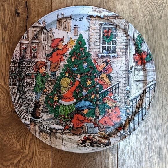 Vintage 1989 Potpourri Press Christmas Tray Metal Victorian Children Tree 13.5" - Picture 1 of 9